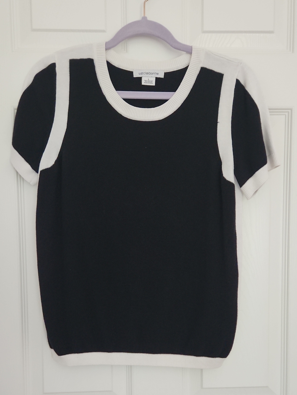 Liz Claiborne Colorblock Sweater Knit Top Black White Retro Mod Short Sleeve L